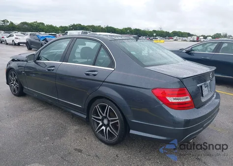 2013 Mercedes-Benz C 250 Luxury/Sport from USA, damaged, VIN WDDGF4HB4DR252402